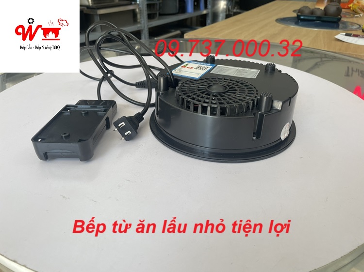 bếp từ ăn lẩu nhỏ tiện lợi