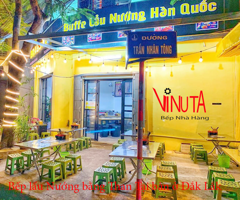 bếp lẩu nướng bằng than tại bàn ở đắk lắk