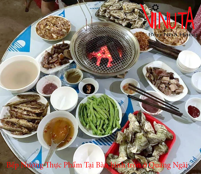 bếp nướng thực phẩm tại bàn hình tròn ở quảng ngãi
