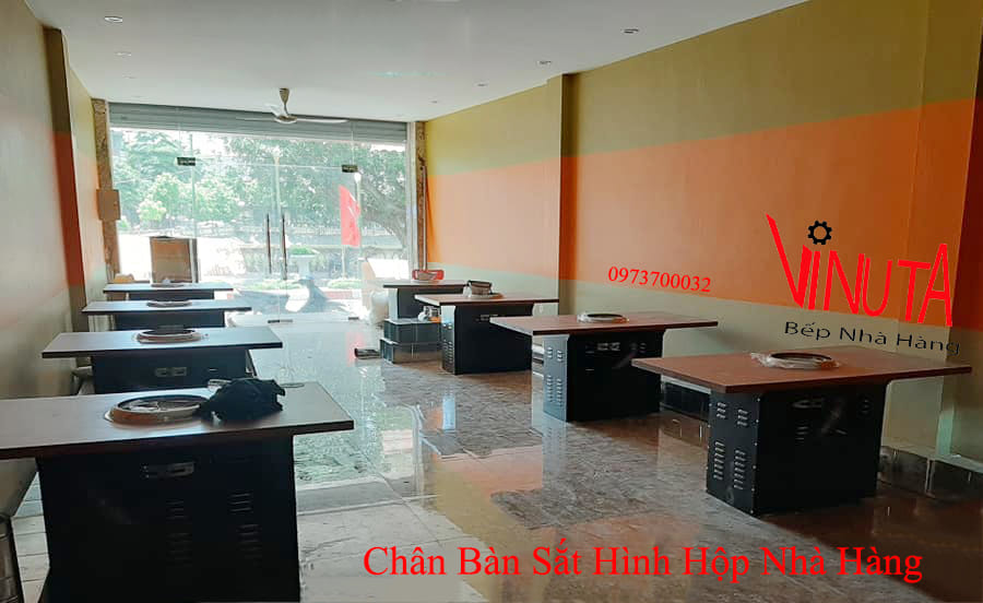 chân bàn ăn sắt hình hộp nhà hàng
