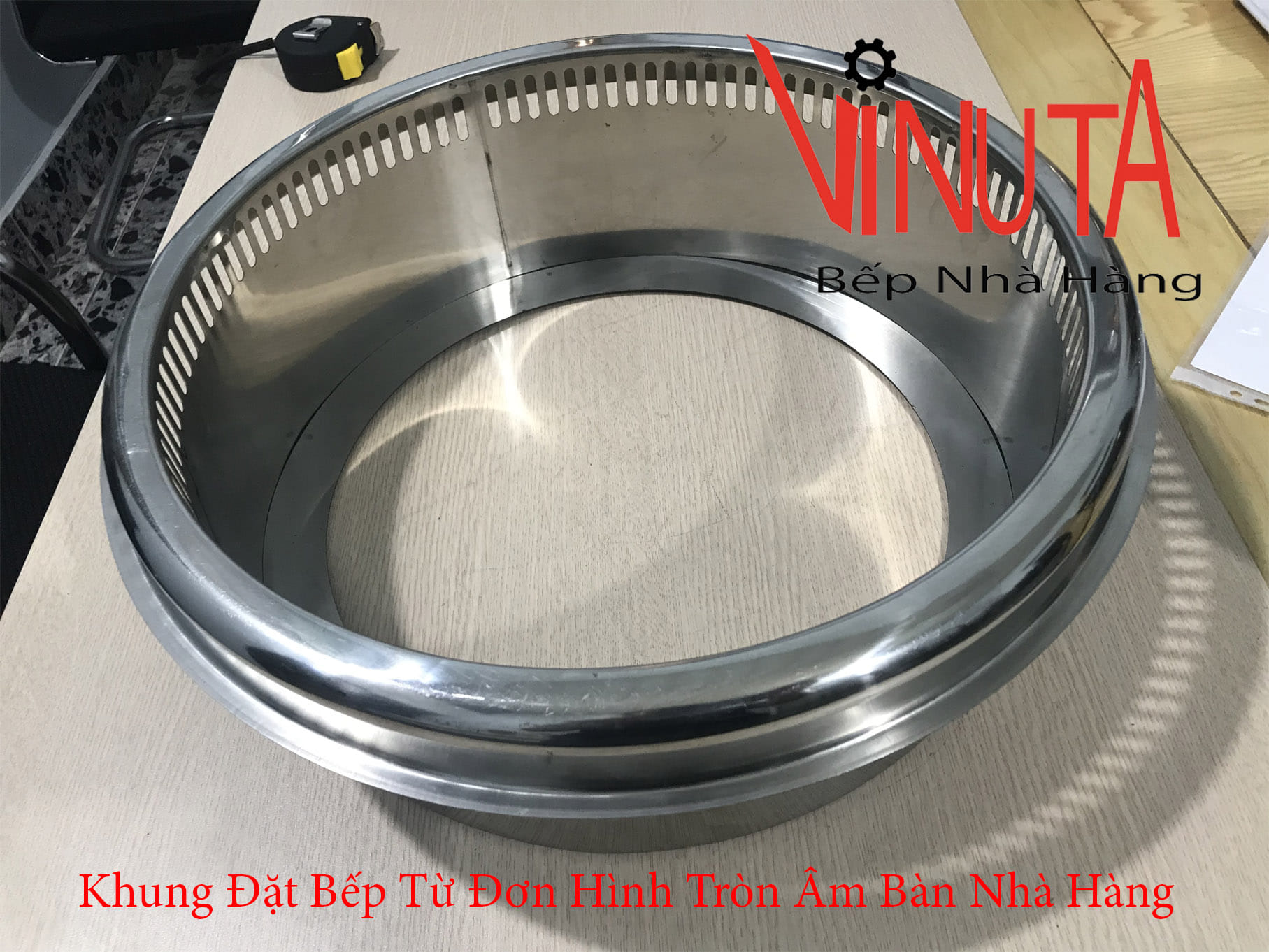 khung đặt bếp từ đơn hình tròn âm bàn nhà hàng