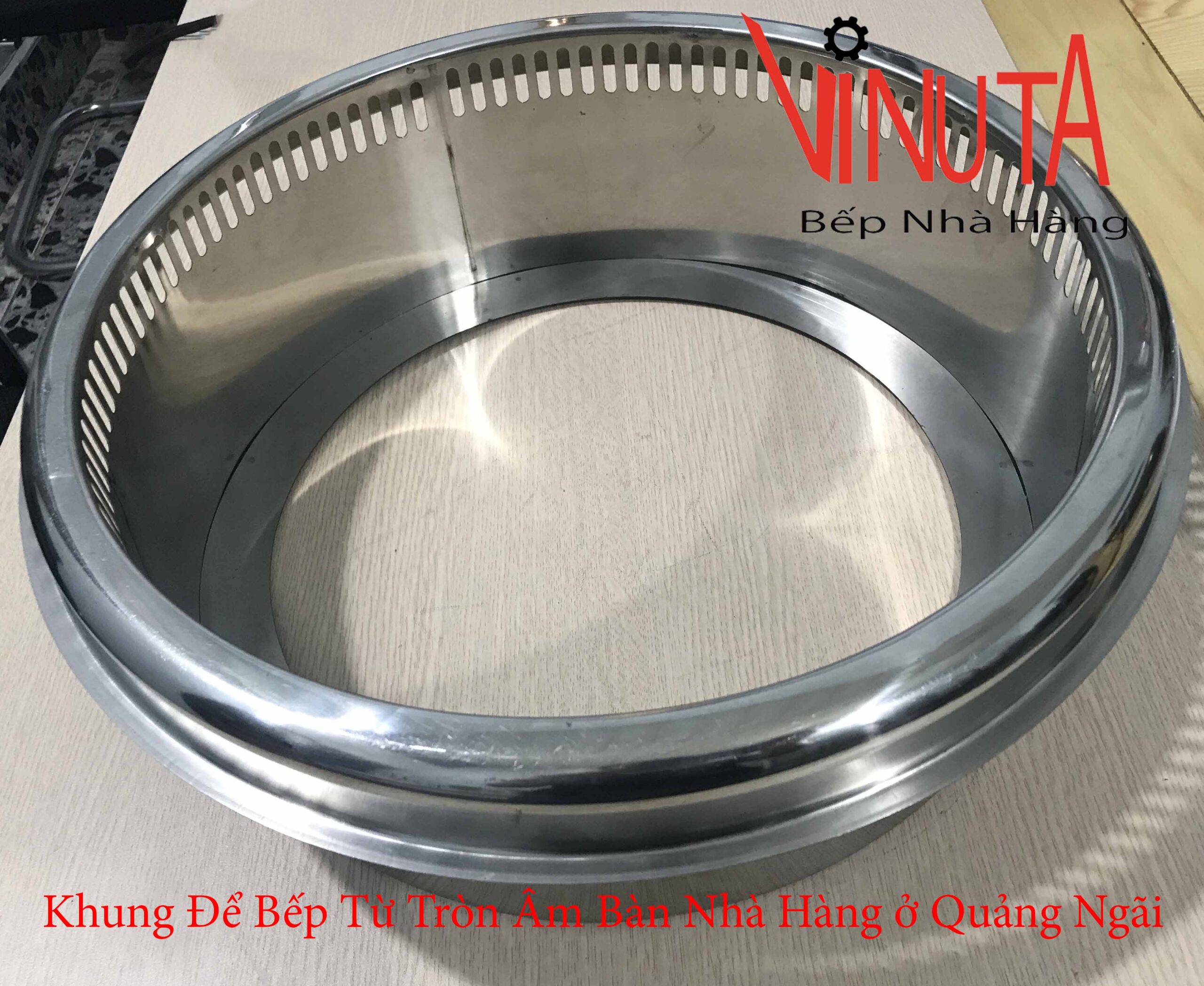 khung để bếp từ tròn âm bàn nhà hàng ở quảng ngãi