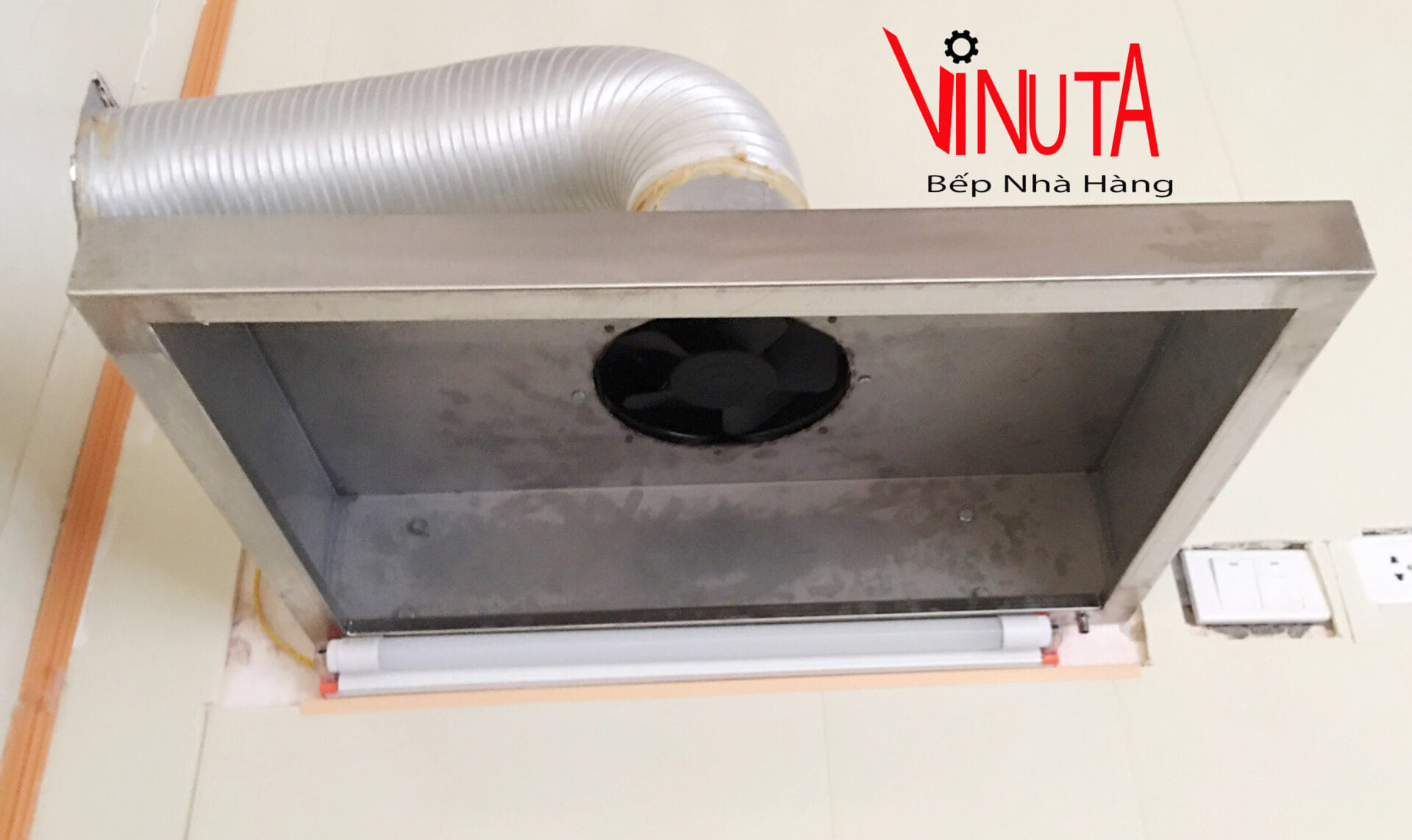 máy hút khói mùi bếp nấu gia đình