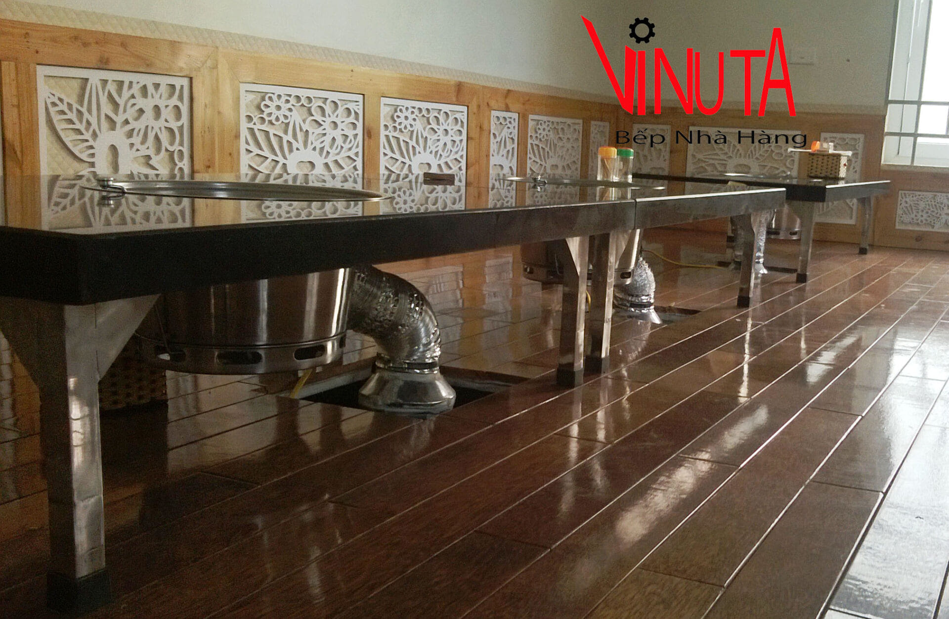 thi công hệ thống hút khói âm bàn bếp nướng than hoa hàn quốc tại ninh bình