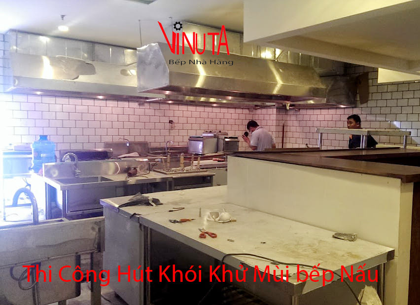 thi công hút khói khử mùi bếp nấu