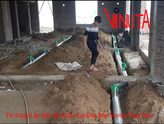 thi công lắp đặt hút khói âm bàn bếp nướng than hoa